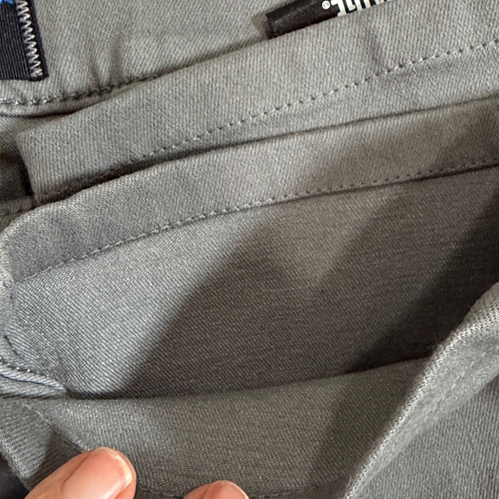 Paige Lennox slim Straight-Leg Pants - Picture 6 of 6